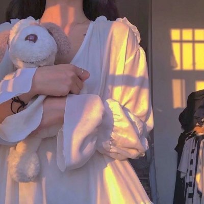 神圣性女